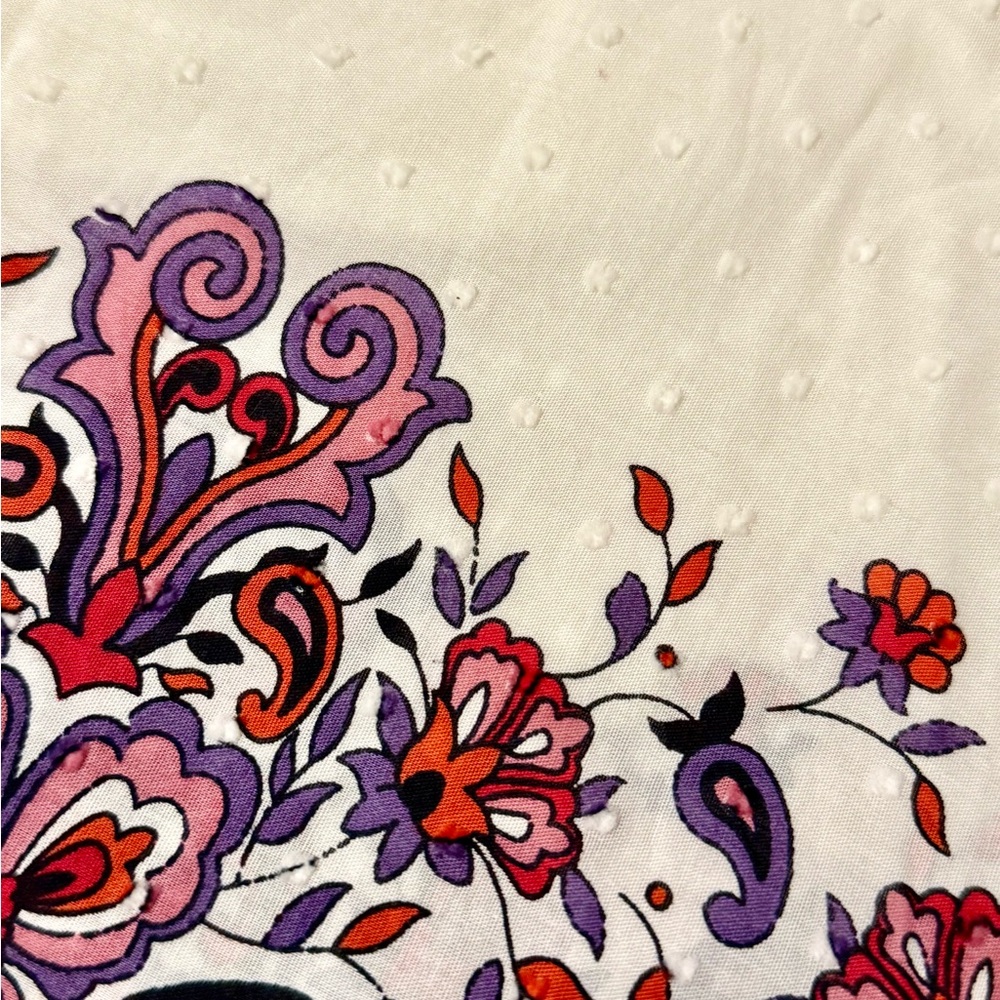 Charter Club White Blouse with Red and Purple Paisley Border - Picture 7 of 7